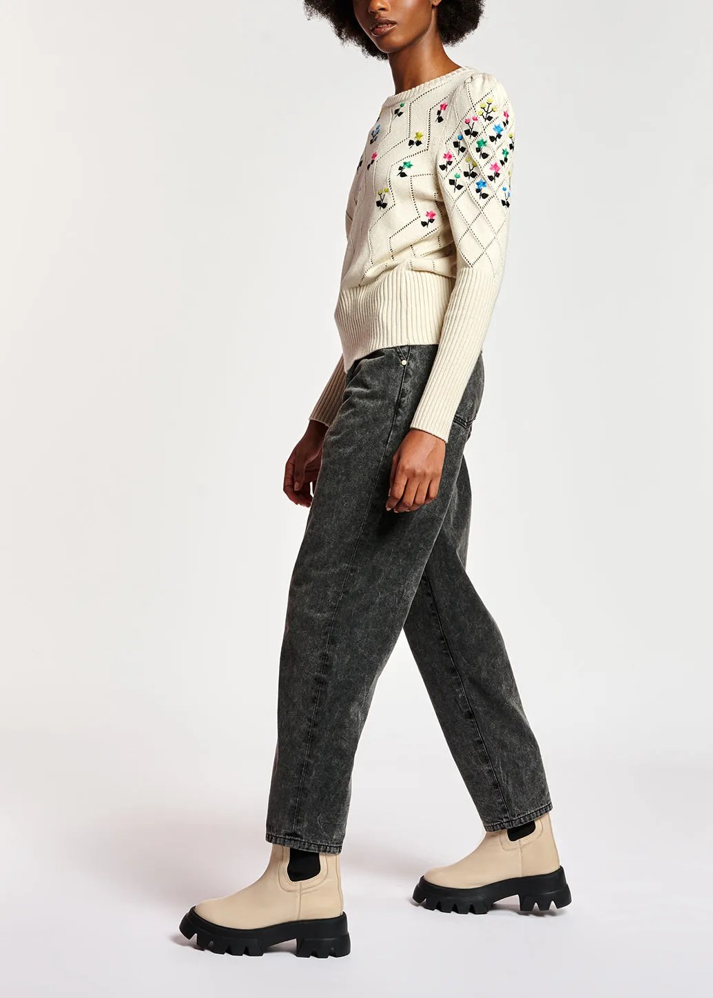 Beige pointelle-knitted sweater with floral embroideries