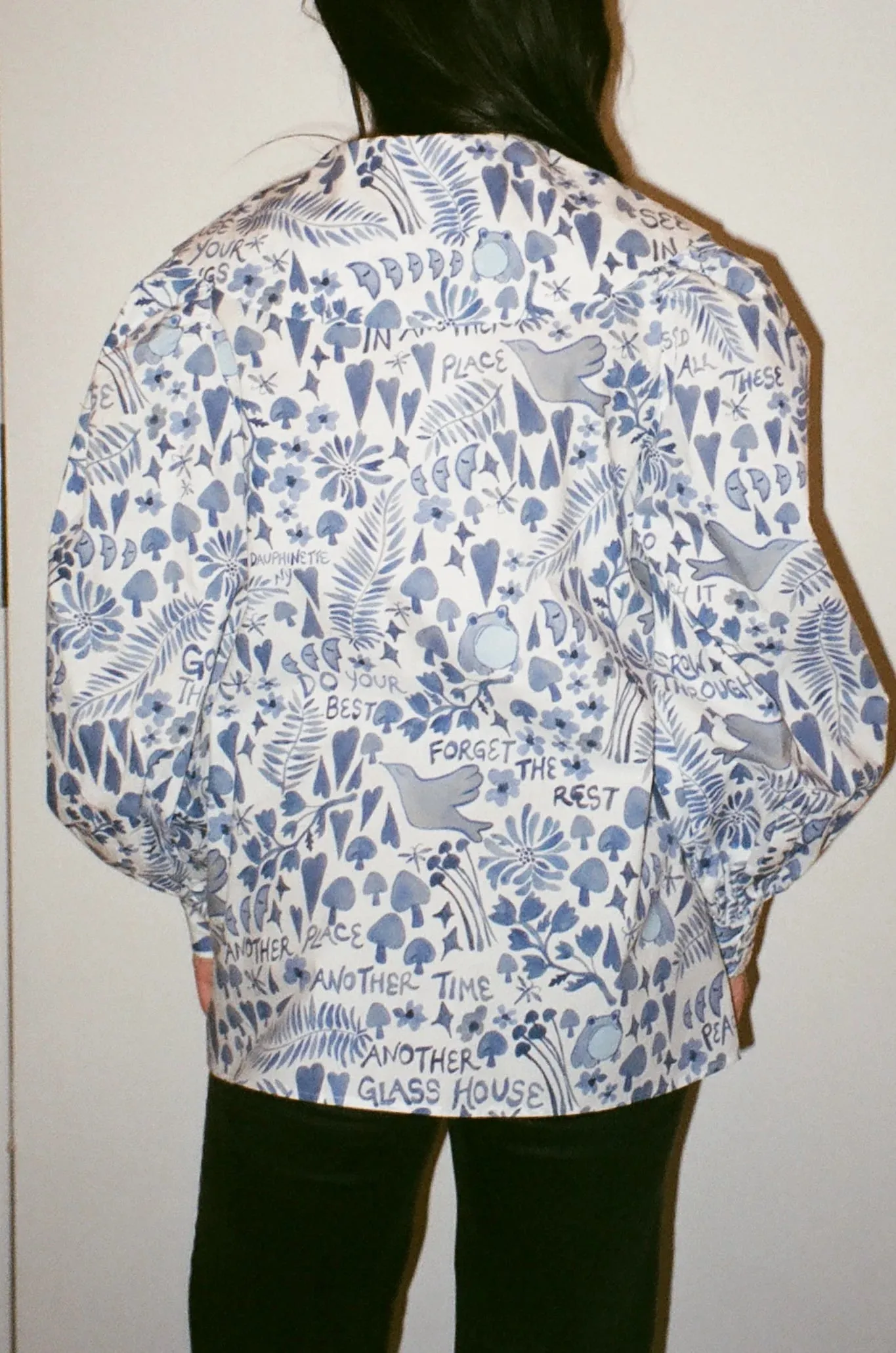 Dauphinette - Beau Puff Sleeve Top: Lazy Boy Floral
