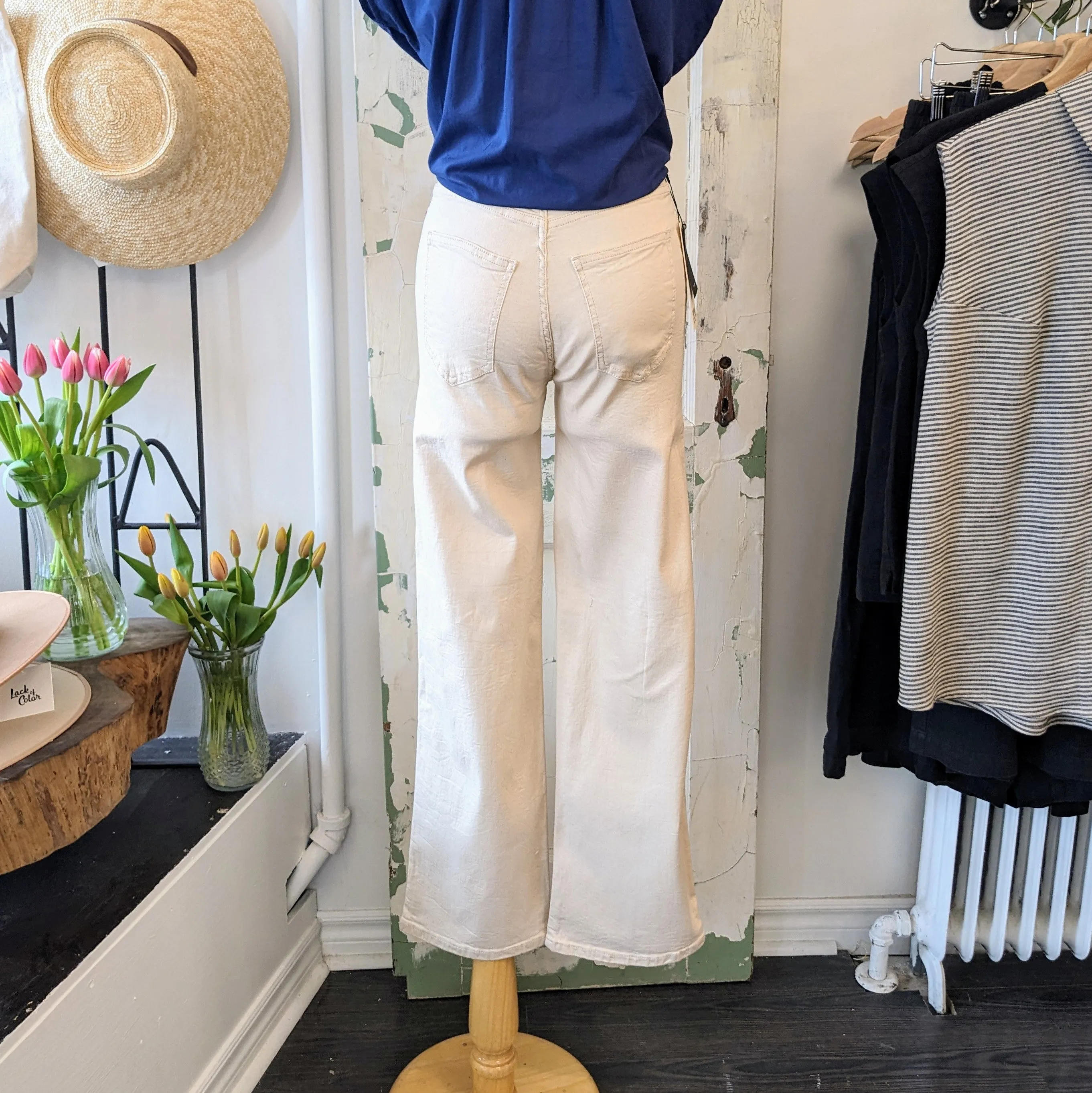 Dr. Denim // Moxy Straight Jeans Loomstate