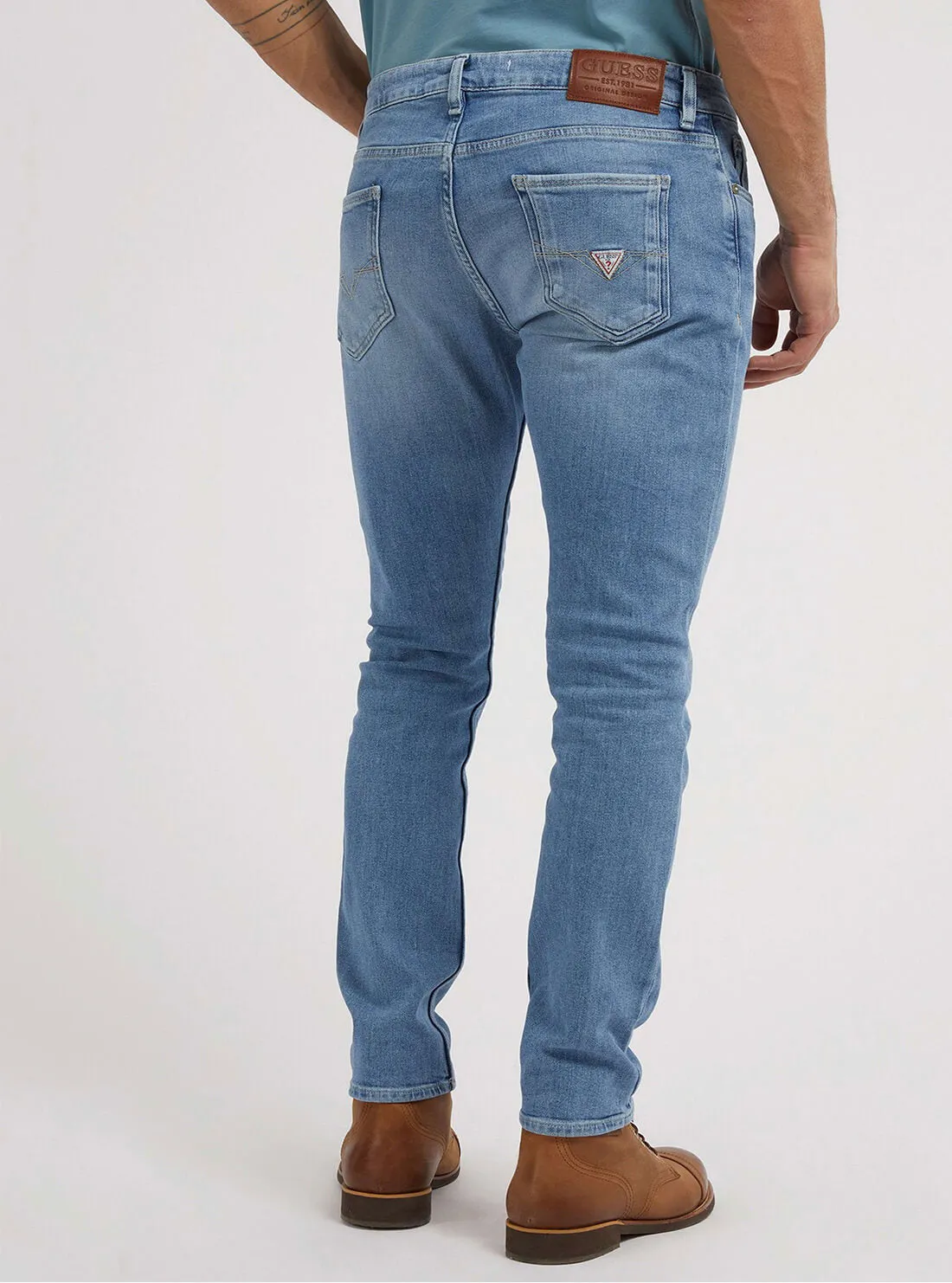 Light Blue Miami Slim Straight Denim Jeans in Carry Light Wash