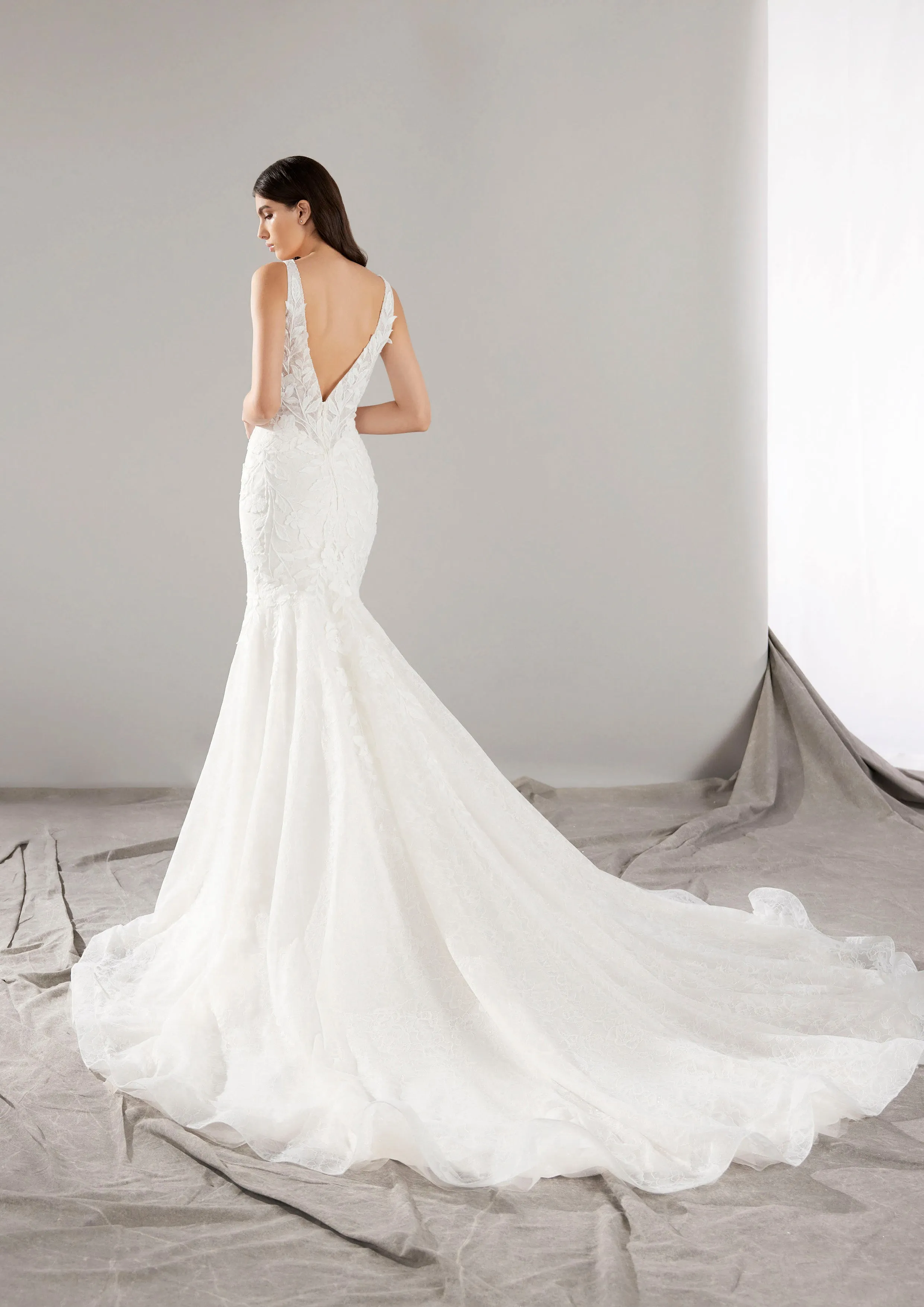 Pronovias: Jesy