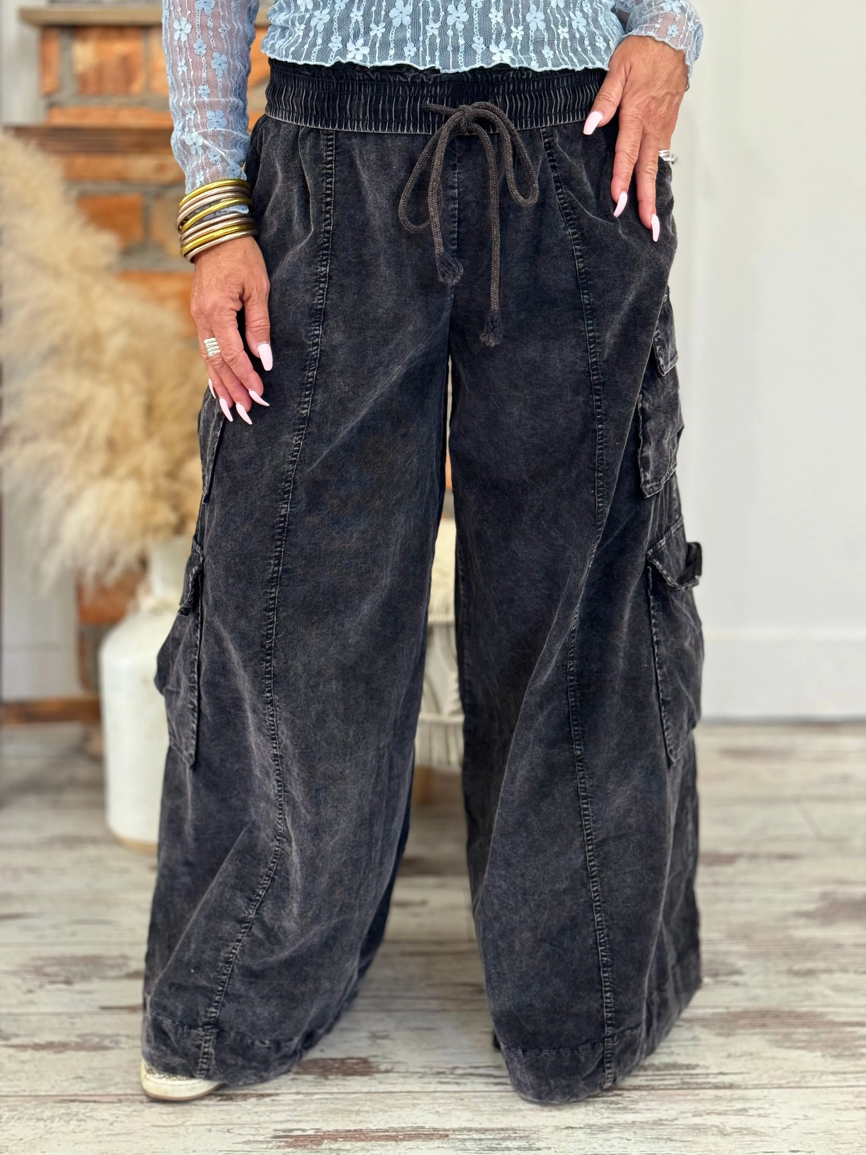 Slouchy Corduroy Wide Leg Jogger Pants in Black