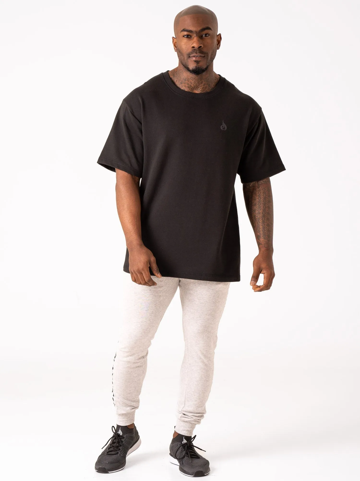 Throwback Fleece Oversized T-Shirt - Black